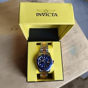 Invicta Men's Blue and Gold Watch